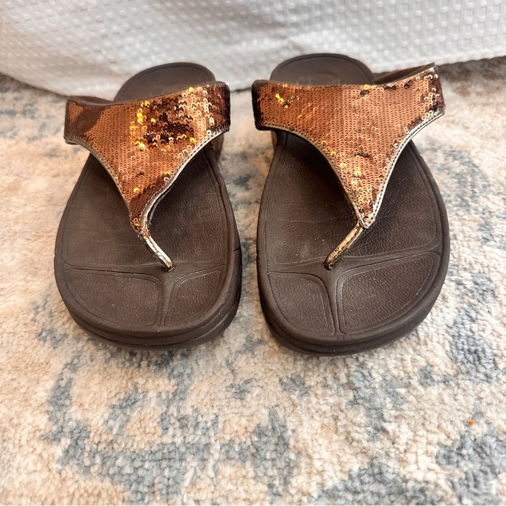 FitFlop Astrid Sequin Thong Sandals‎ Womens Size 10 Bronze Brown Summer Glitter